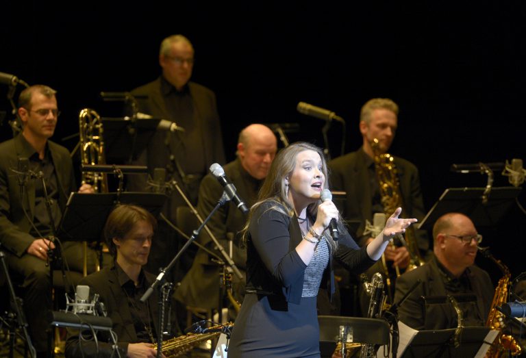 Polly Gibbons beim Jubiläumskonzert