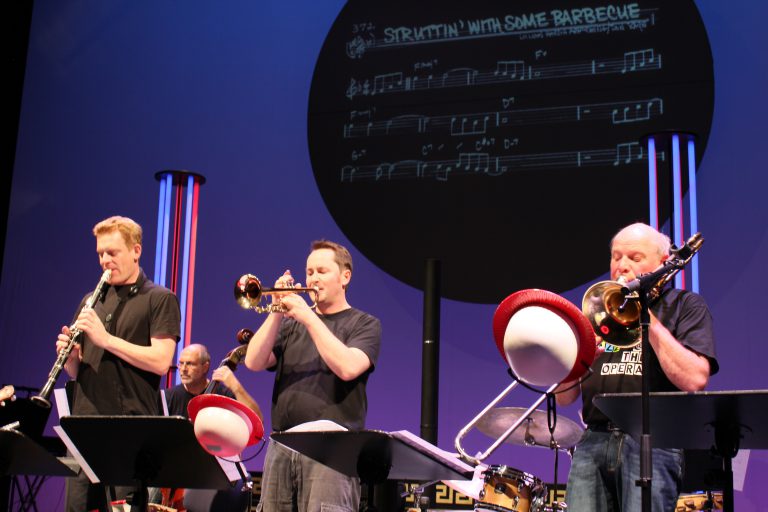 Jazz & Lyrics mit Musik von Louis Armstrong